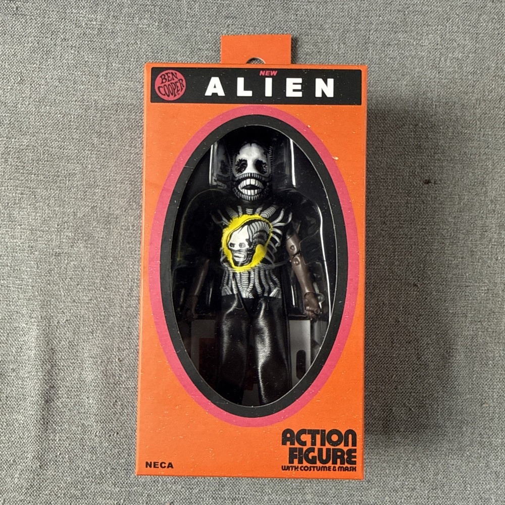 NECA Ben‎ Cooper Alien Costume Figure